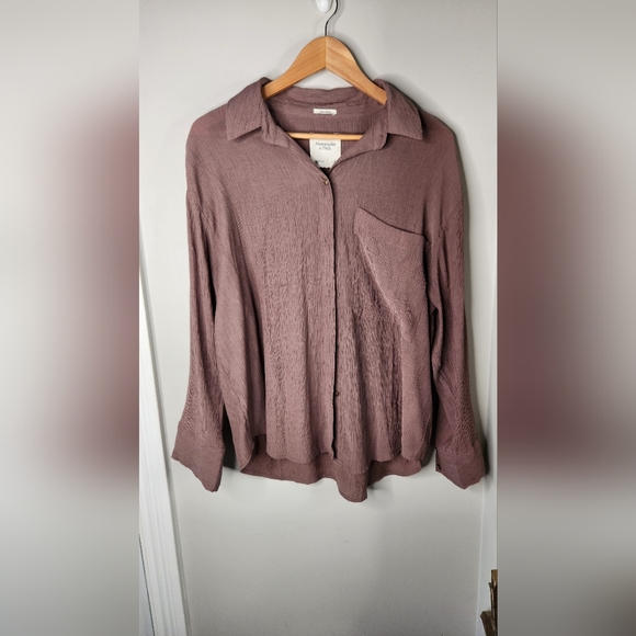 Abercrombie and Fitch oversized button up size Small - Picture 1 of 6